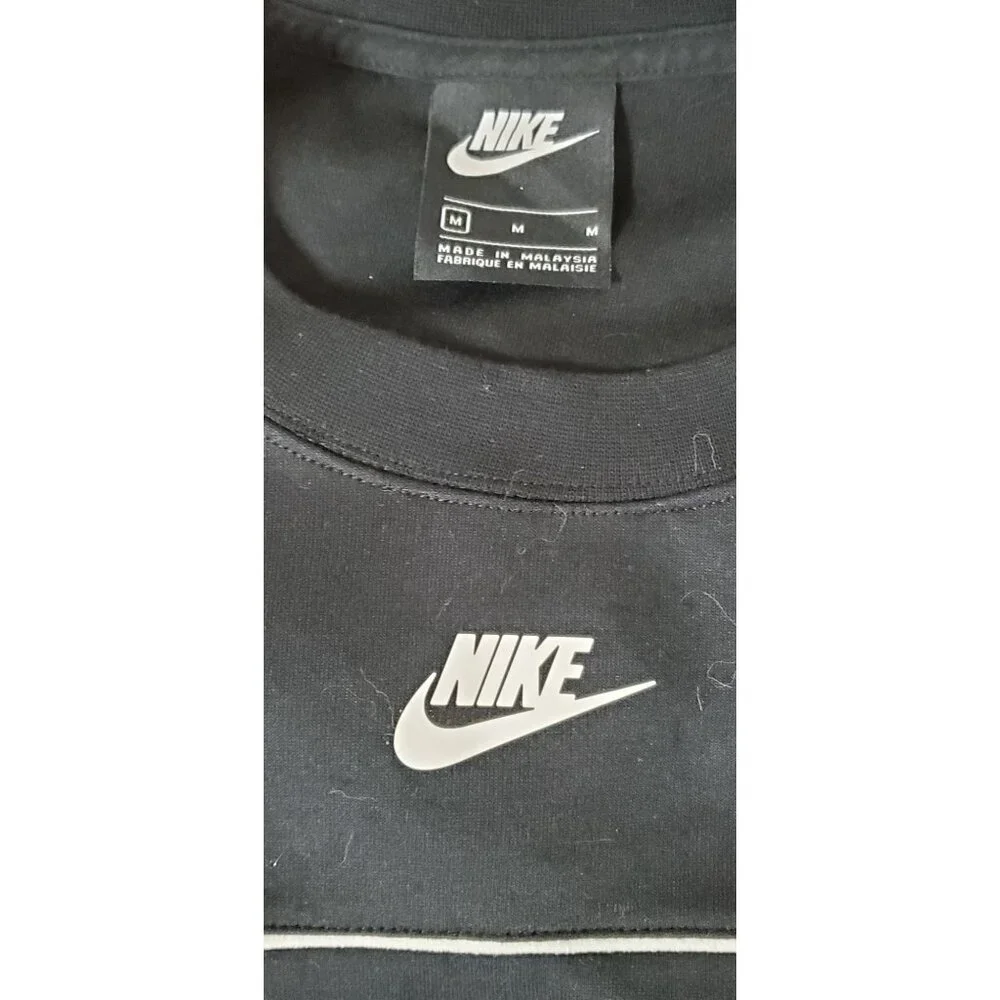 Nike Unisex Black Crewneck Sweatshirt‎ With White Stripe Detail & Logo